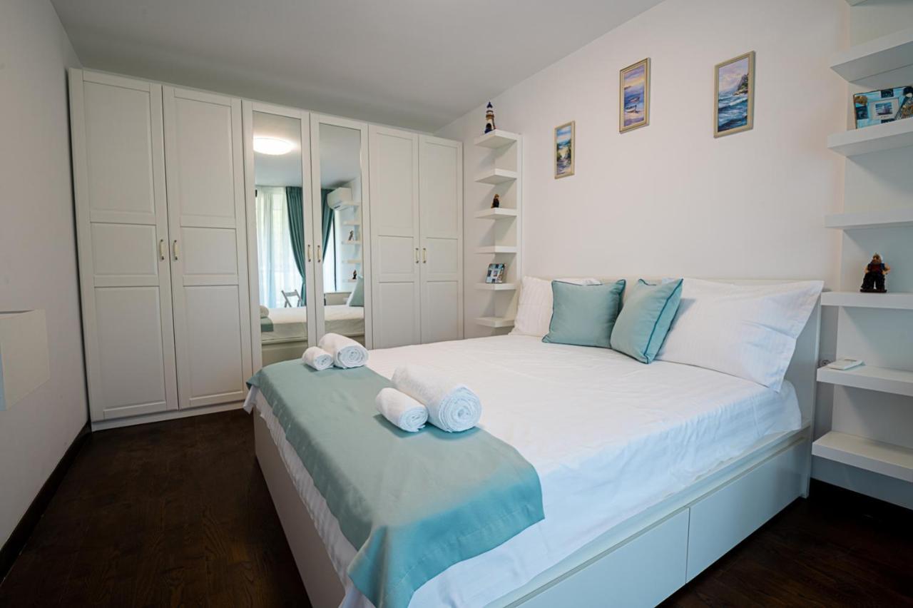 Stylish 1-Bd Apartment In St Constantine And Helena By Flat Mаnager Saints Constantine and Helena Esterno foto
